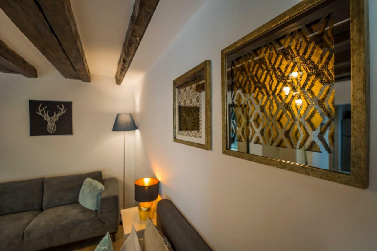 Uptown Studio Brașov Exterior foto