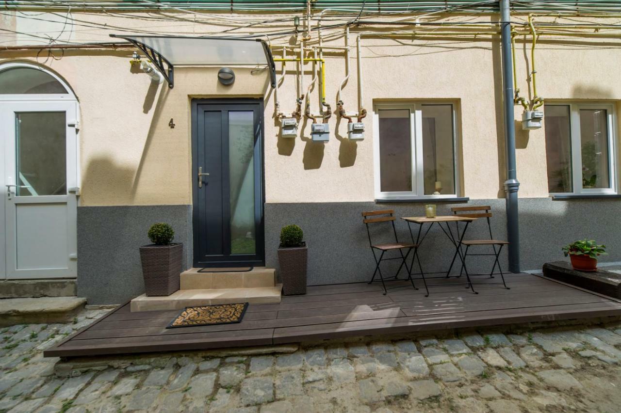 Uptown Studio Brașov Exterior foto